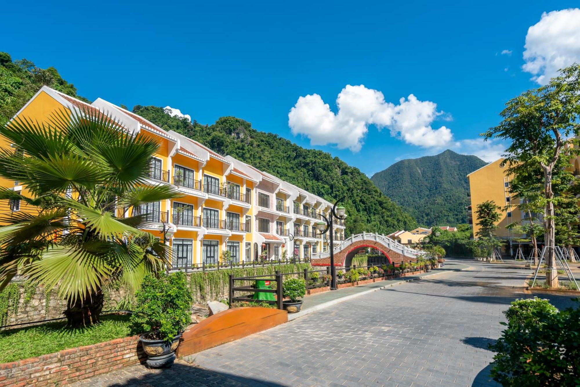 Fivitel Cong Troi Dong Giang - Fivitel Dong Giang Heaven'S Gate Hotel Exterior foto